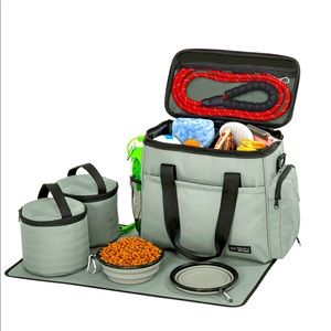 NWT Gray Pet Travel Bag + Accessories